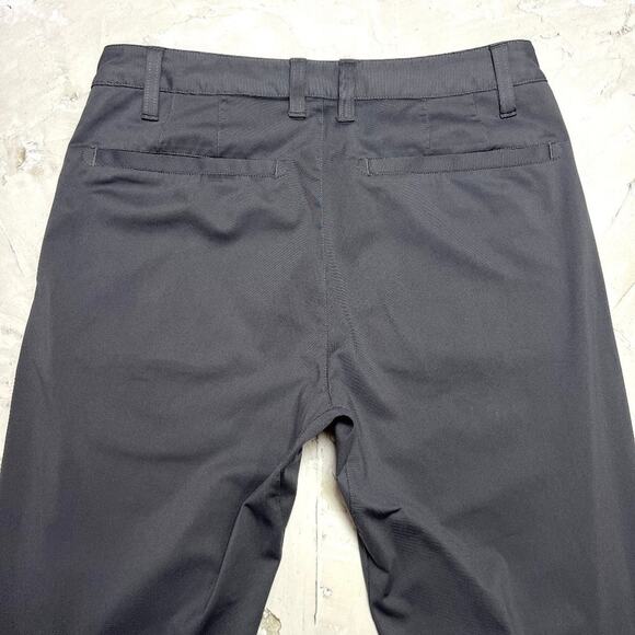 Rhone Commuter Pant SIZE 28 x 32 Iron Gray Straight Leg Stretch Flex-Knit Chino - Picture 9 of 13